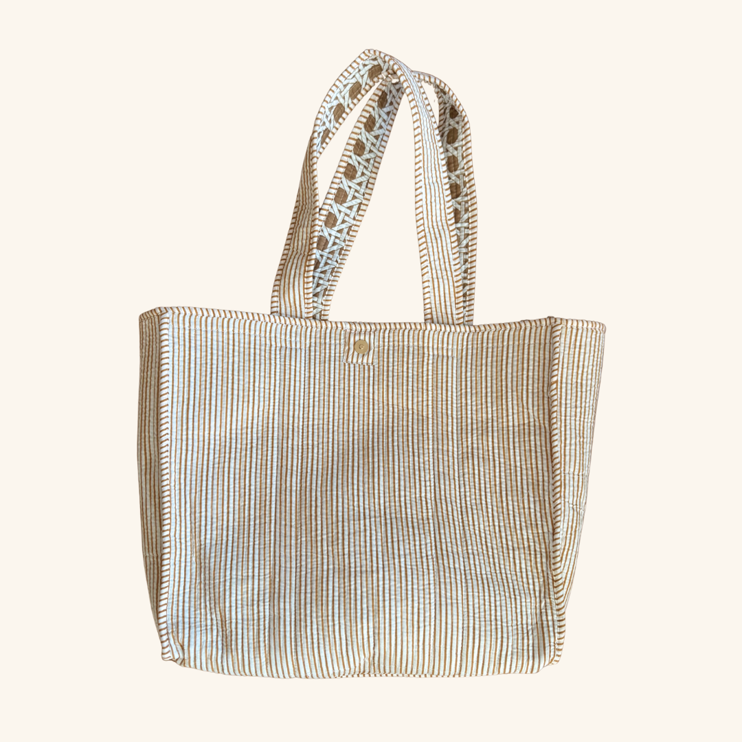 Vivienne Ruffle Tote