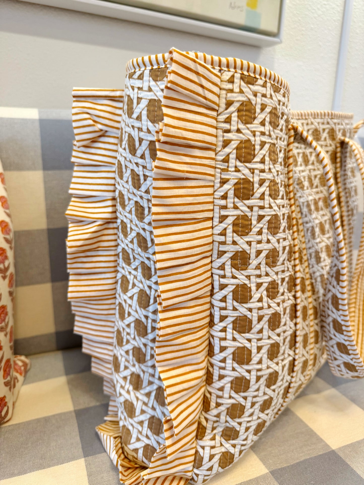 Vivienne Ruffle Tote