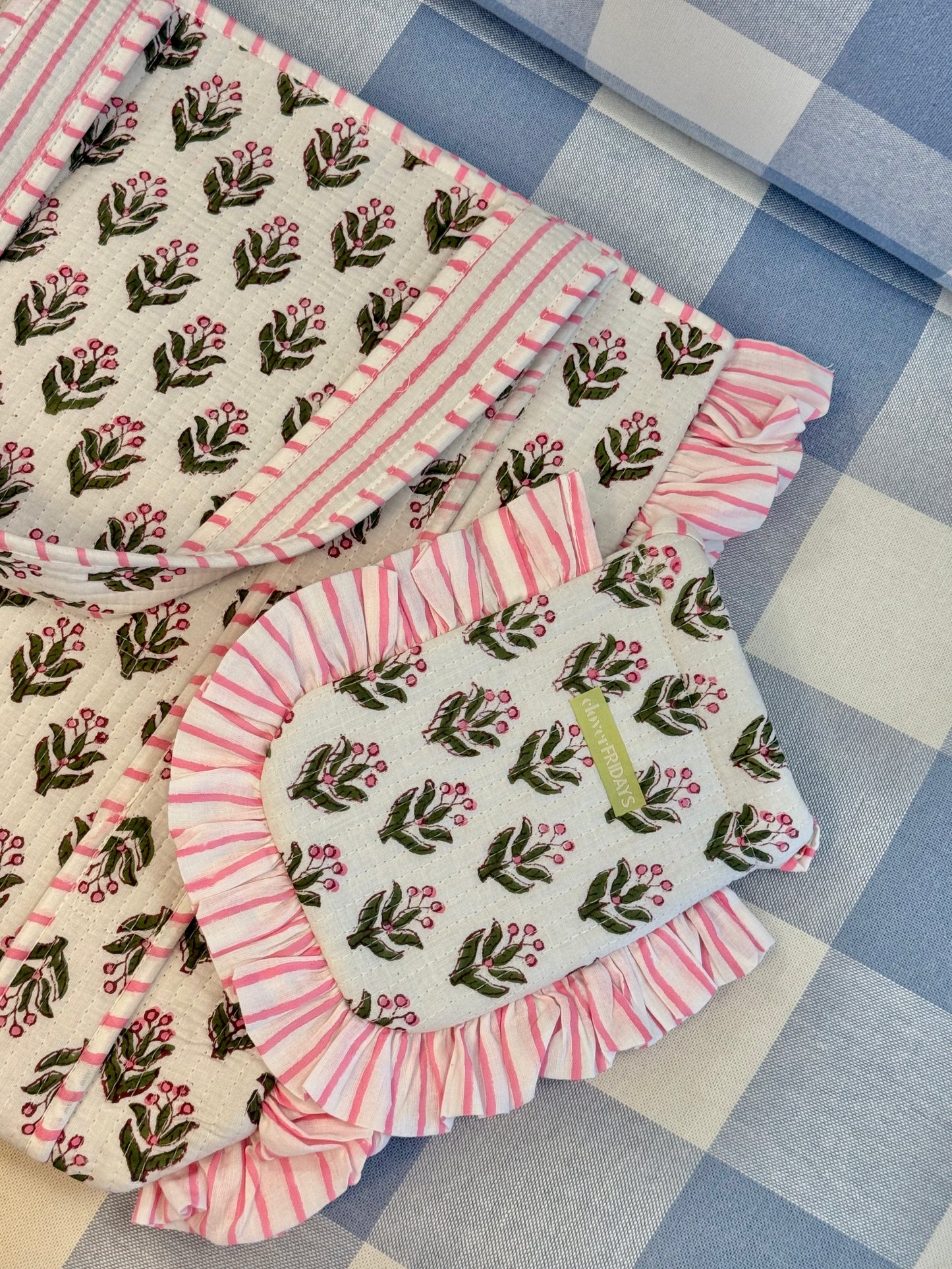 Georgia Ruffle Pouch