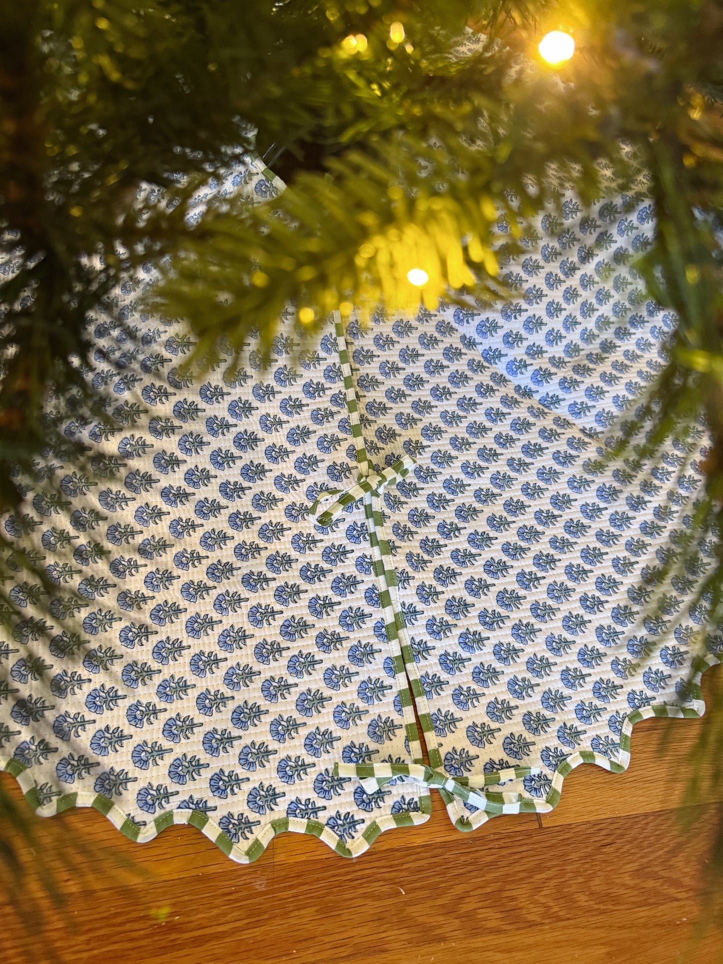 Junie Tree Skirt
